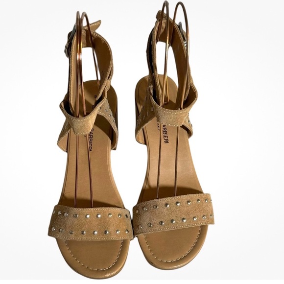 Barbara Barbieri Tan Block Heel Shoes with Perforated Straps 9 - Picture 4 of 8